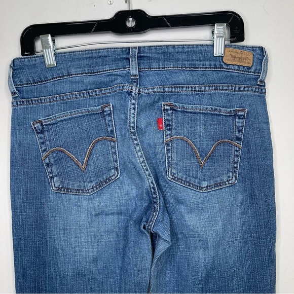 Levi’s 526 Slender Bootcut Jeans Size 6M - Picture 8 of 8